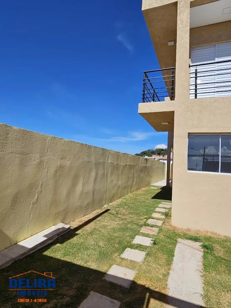 Casa à venda com 3 quartos, 107m² - Foto 4