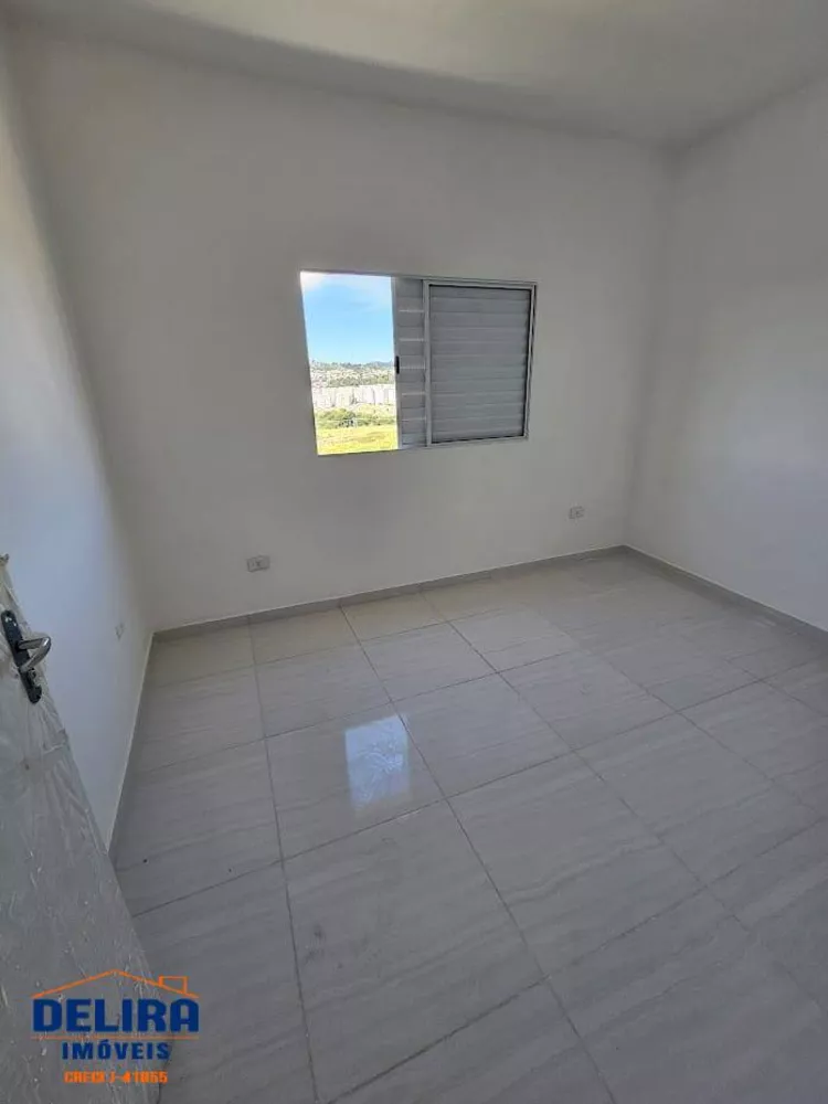 Casa à venda com 3 quartos, 107m² - Foto 14