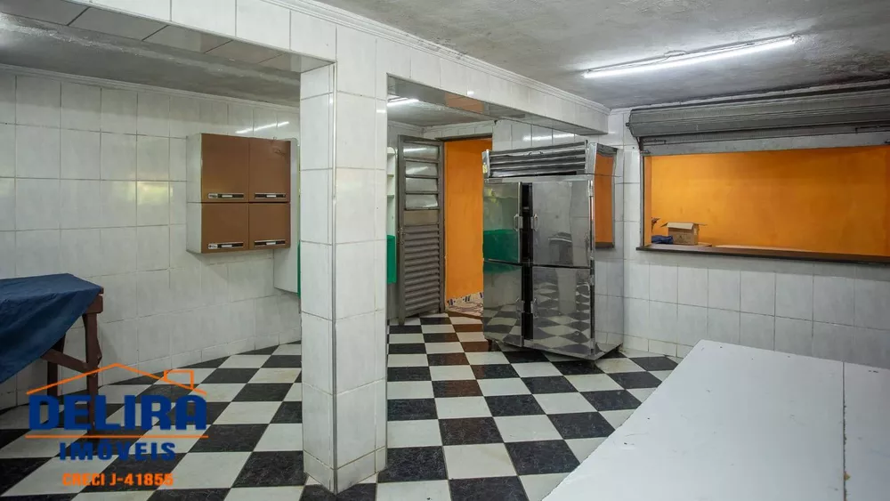 Fazenda à venda com 8 quartos, 1500m² - Foto 10