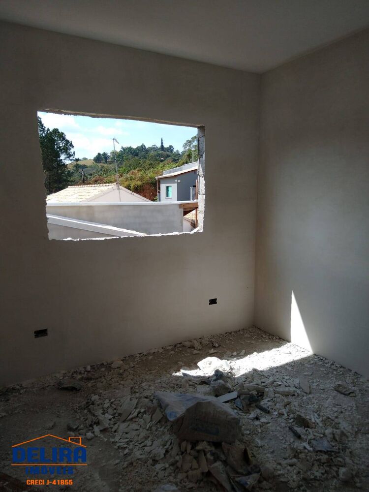 Casa à venda com 3 quartos, 140m² - Foto 3