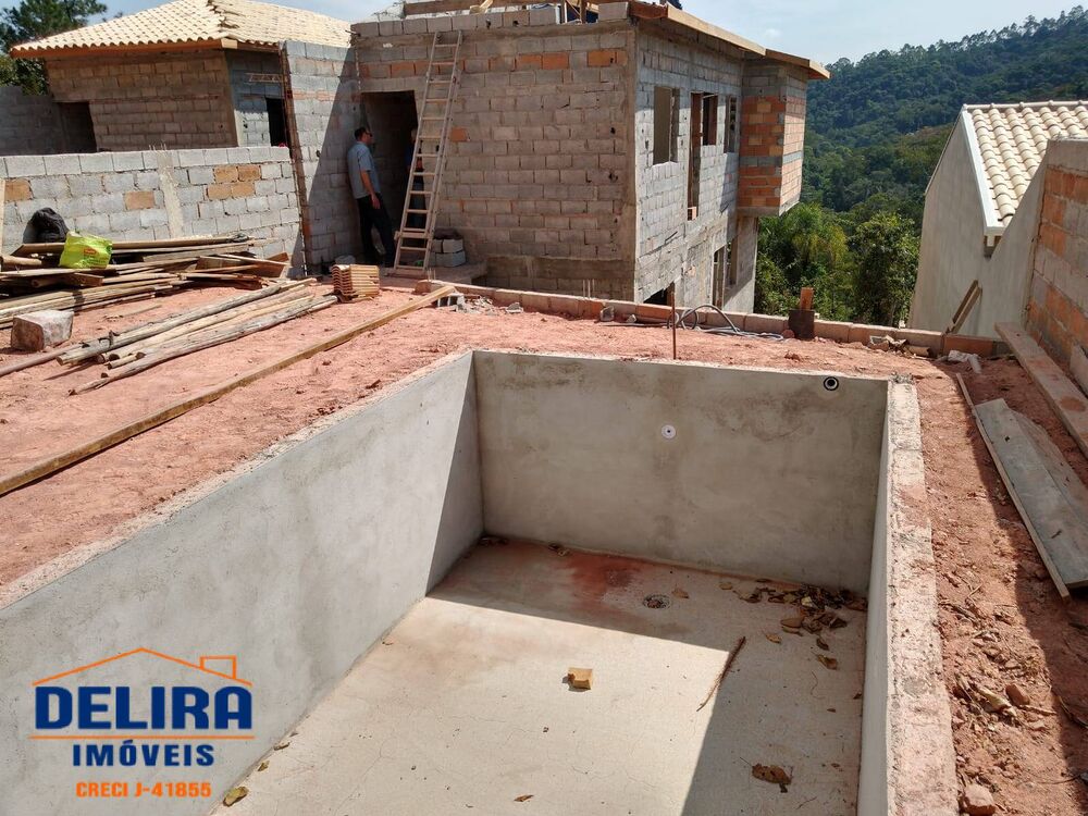 Casa à venda com 3 quartos, 140m² - Foto 4