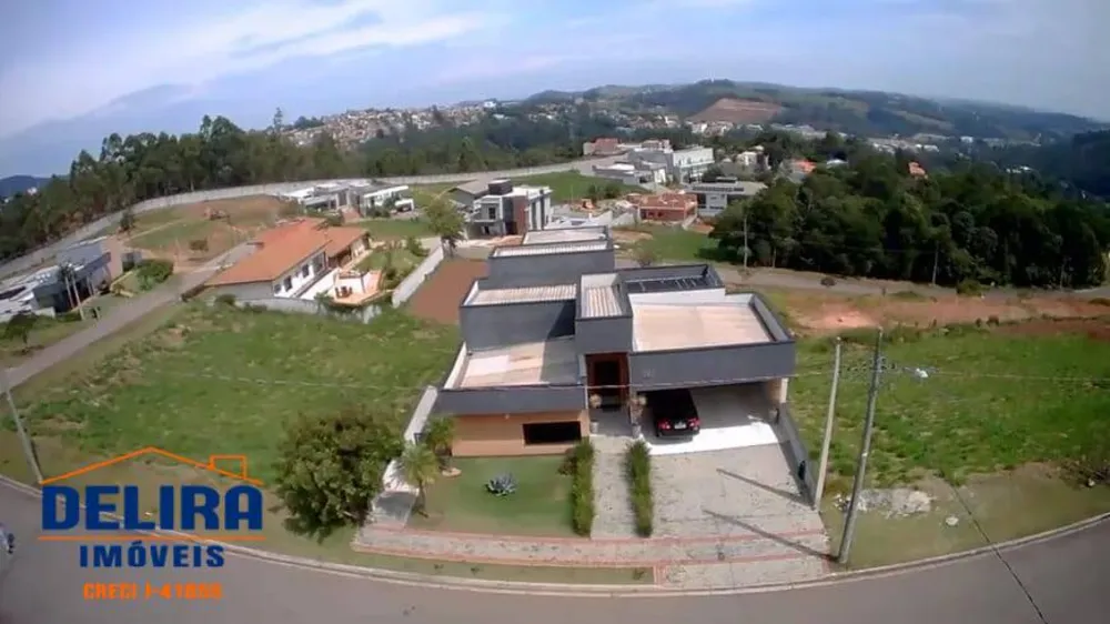 Casa, 3 quartos, 248 m² - Foto 2