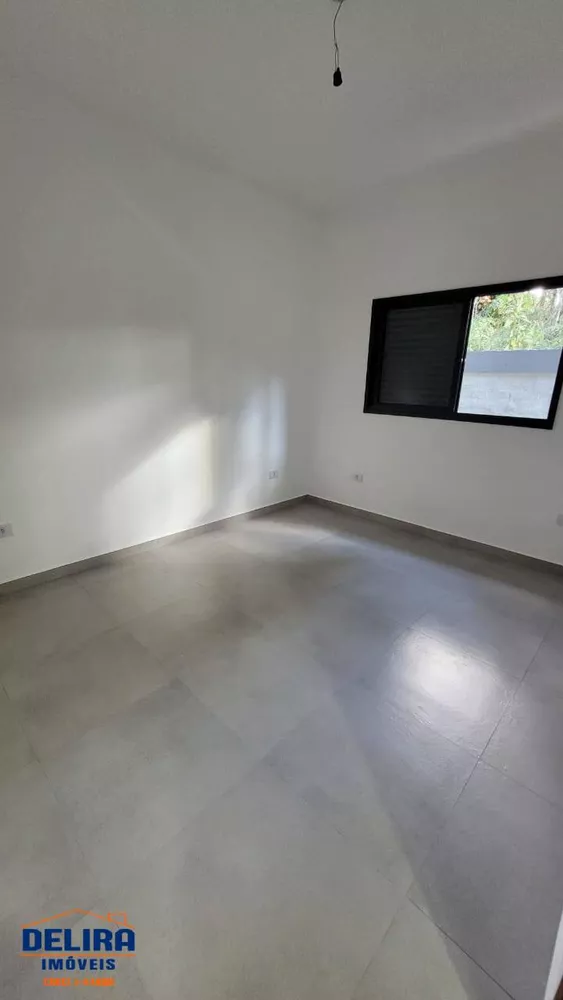 Casa à venda com 3 quartos, 135m² - Foto 12