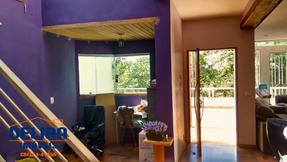Casa à venda com 4 quartos, 400m² - Foto 4