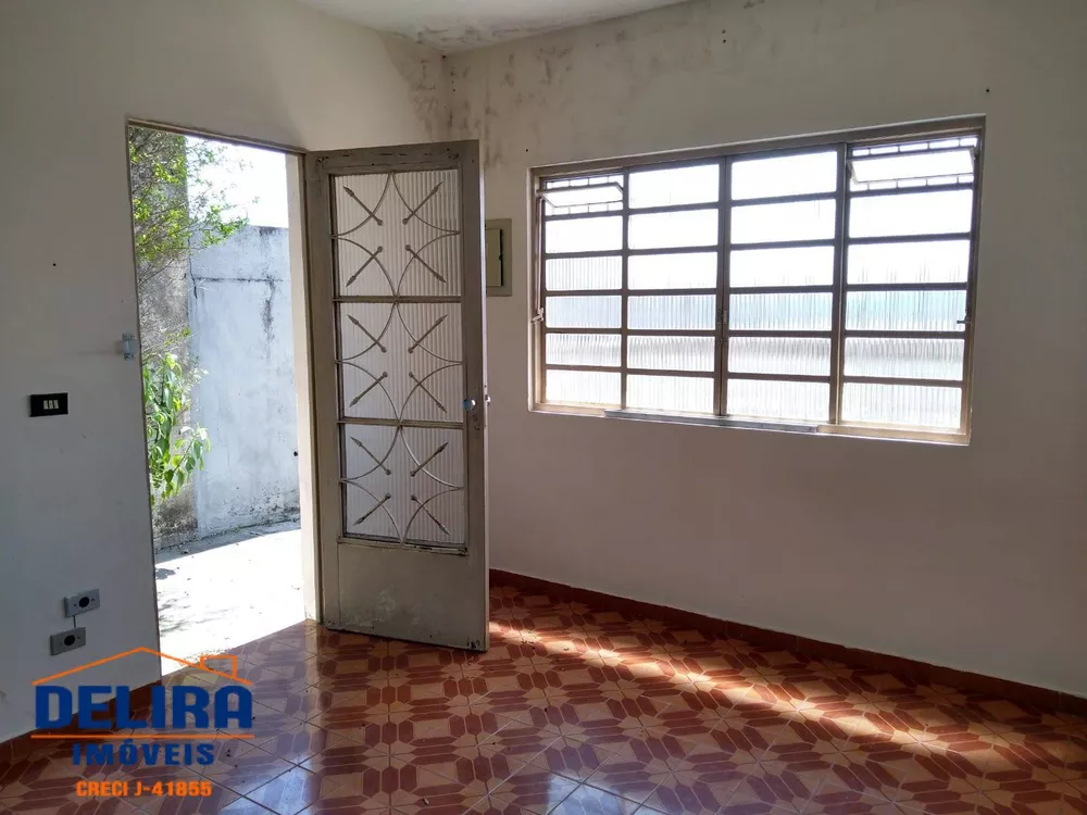 Casa à venda com 3 quartos, 210m² - Foto 15