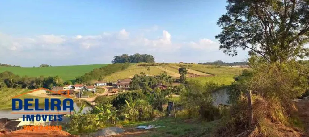 Sítio, 3 quartos, 400 m² - Foto 1