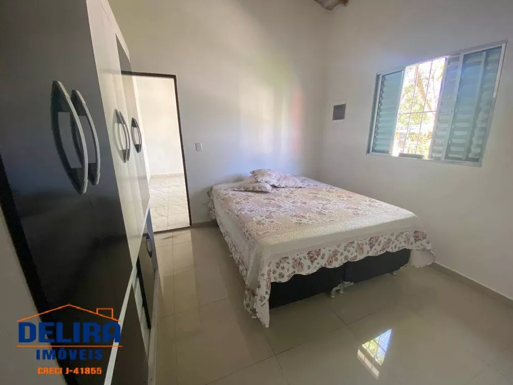 Casa à venda e aluguel com 2 quartos, 900m² - Foto 4