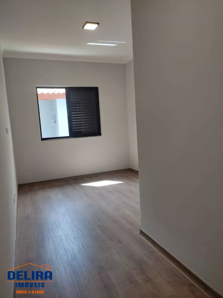 Casa à venda com 3 quartos, 98m² - Foto 15