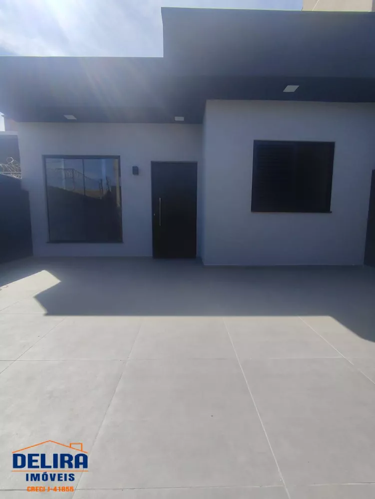 Casa à venda com 3 quartos, 98m² - Foto 3