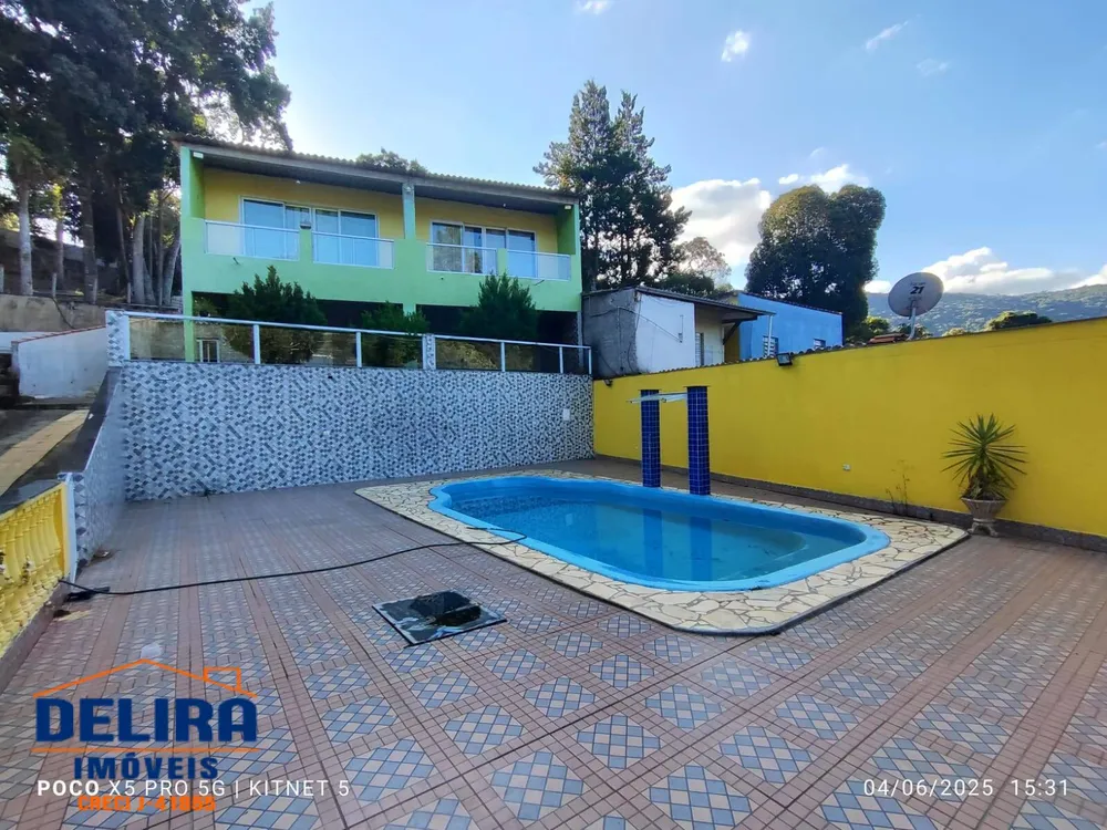 Chácara, 4 quartos, 3600 m² - Foto 1