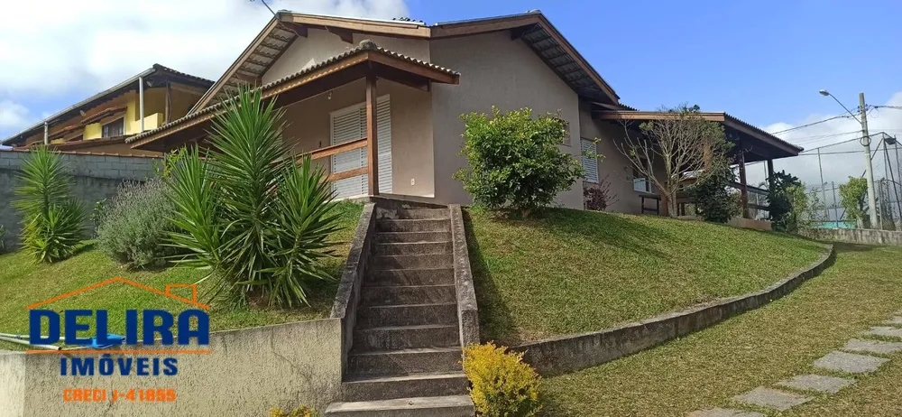 Chácara, 3 quartos, 1200 m² - Foto 1