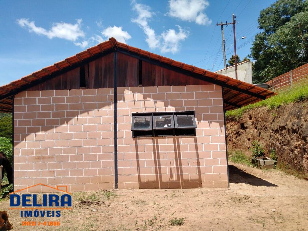 Chácara à venda com 2 quartos, 640m² - Foto 12