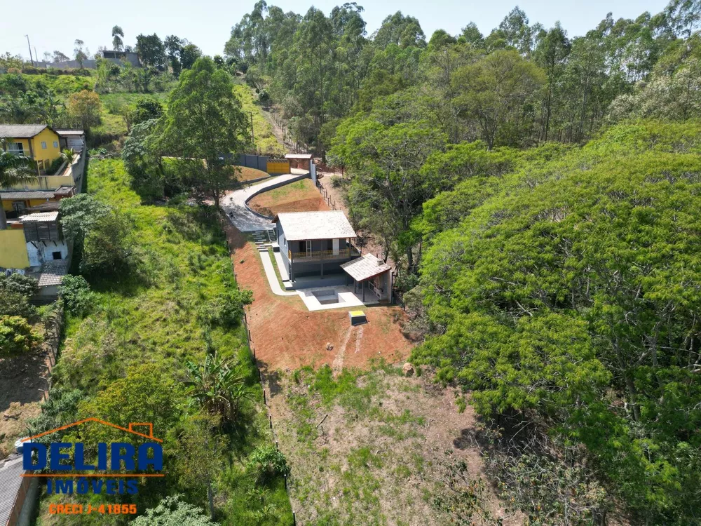 Fazenda à venda com 2 quartos, 120m² - Foto 2