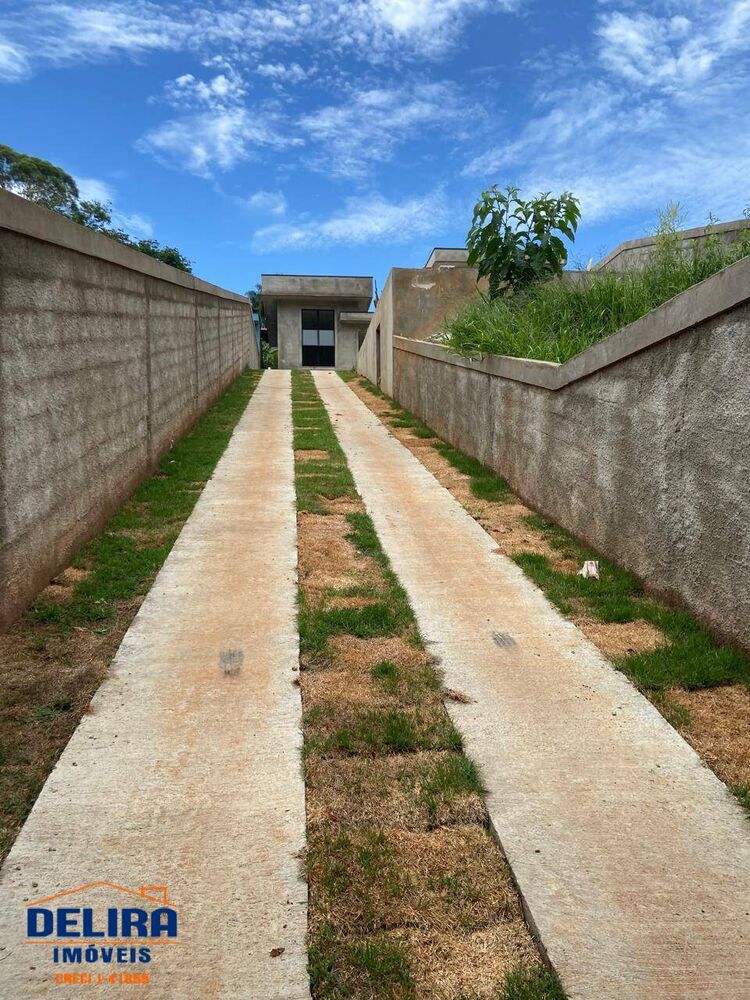 Casa à venda com 3 quartos, 115m² - Foto 3