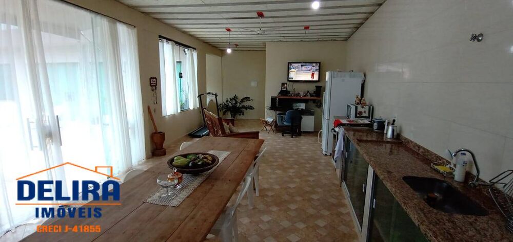 Casa à venda com 1 quarto, 80m² - Foto 3