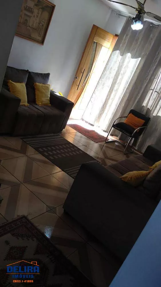 Casa à venda com 3 quartos, 71m² - Foto 8