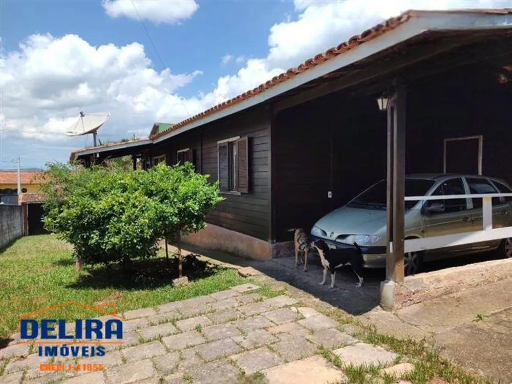 Casa, 4 quartos, 180 m² - Foto 1