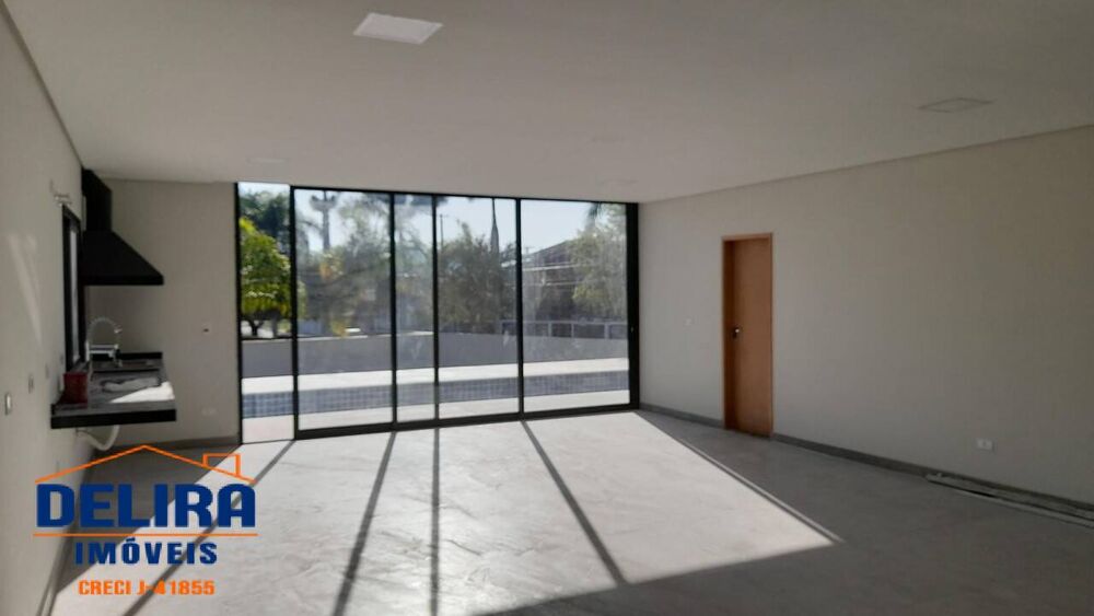 Casa à venda com 4 quartos, 266m² - Foto 6