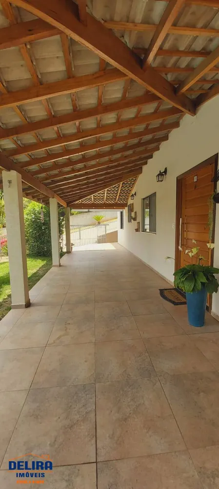 Casa, 3 quartos, 237 m² - Foto 2