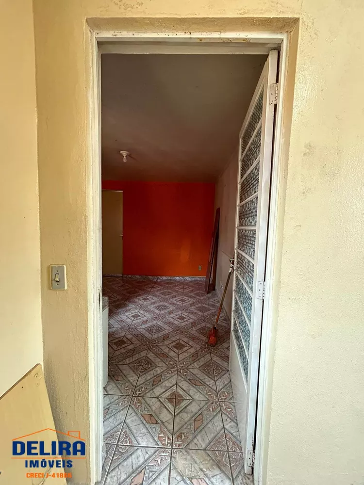 Apartamento à venda com 2 quartos, 40m² - Foto 23