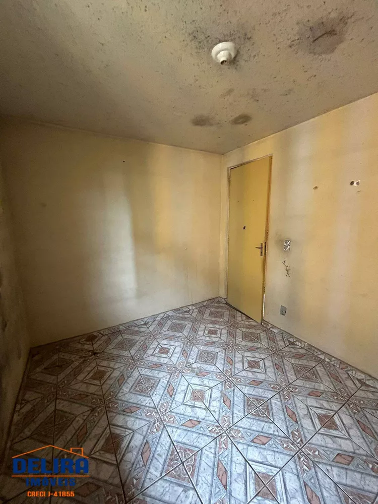 Apartamento à venda com 2 quartos, 40m² - Foto 19