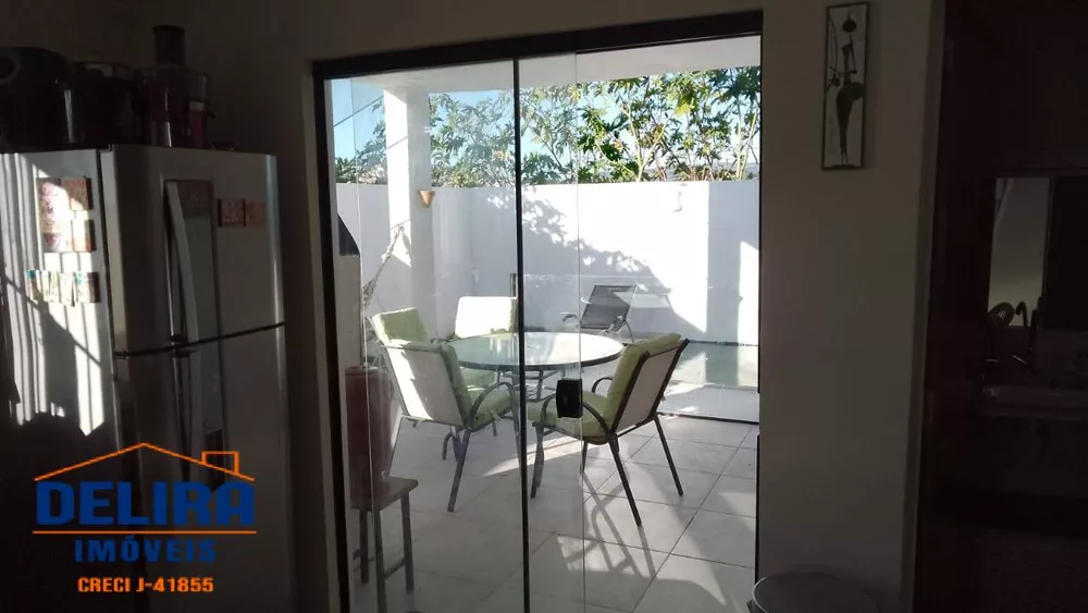 Casa à venda com 3 quartos, 115m² - Foto 9