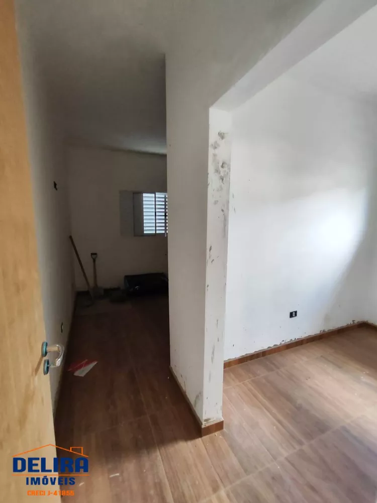 Casa à venda com 3 quartos, 116m² - Foto 12