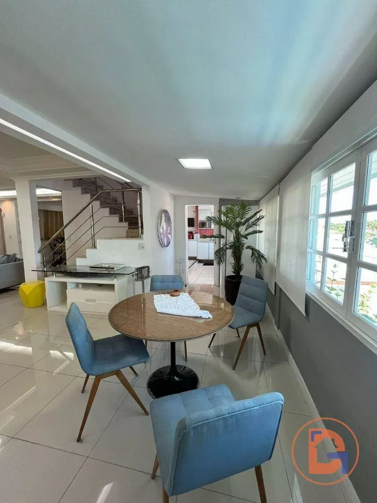 Casa, 6 quartos, 216 m² - Foto 16