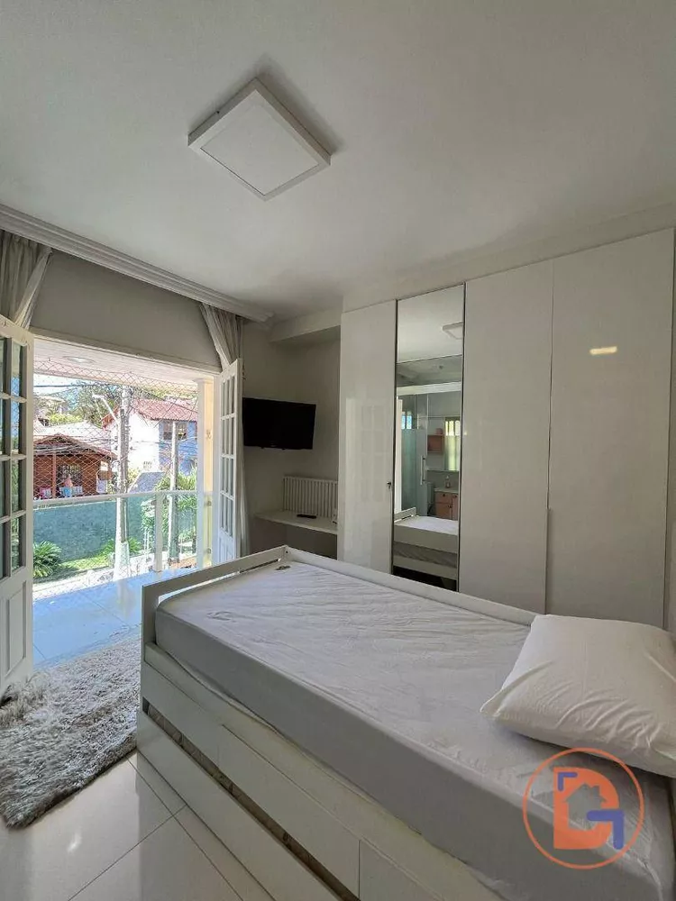 Casa, 6 quartos, 216 m² - Foto 29