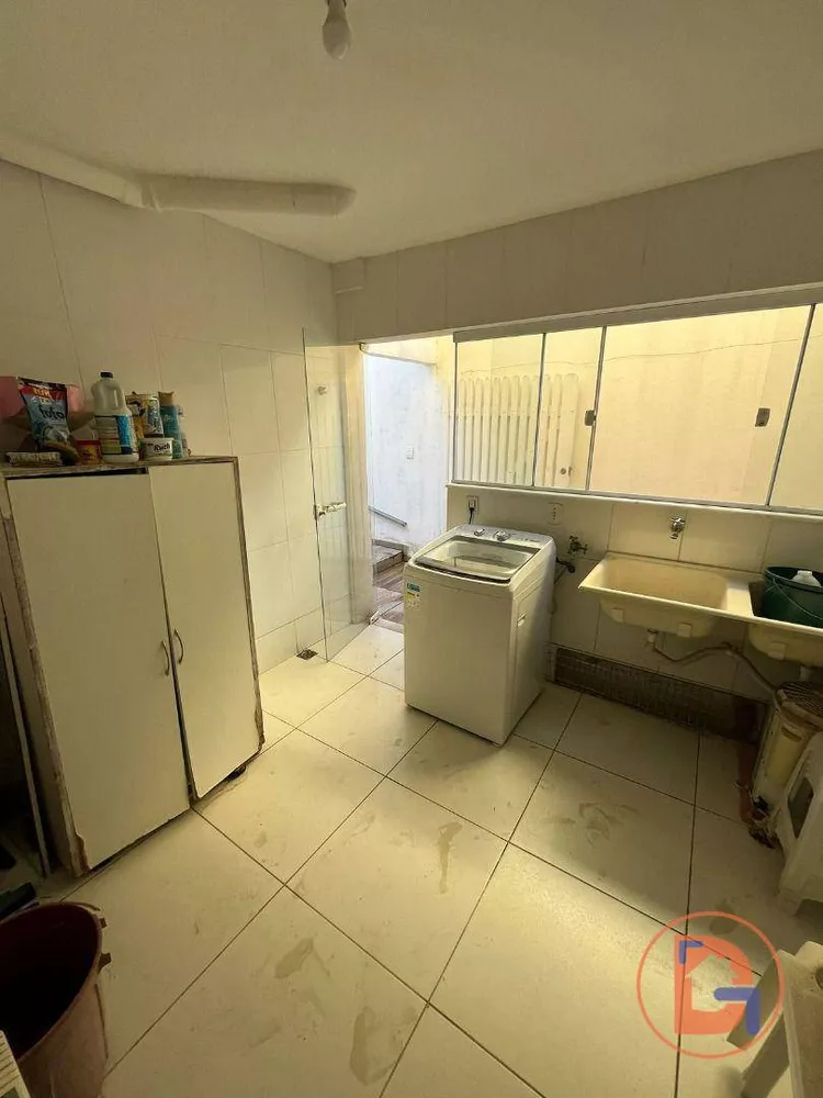 Casa, 6 quartos, 216 m² - Foto 79