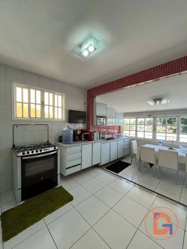Casa, 6 quartos, 216 m² - Foto 17