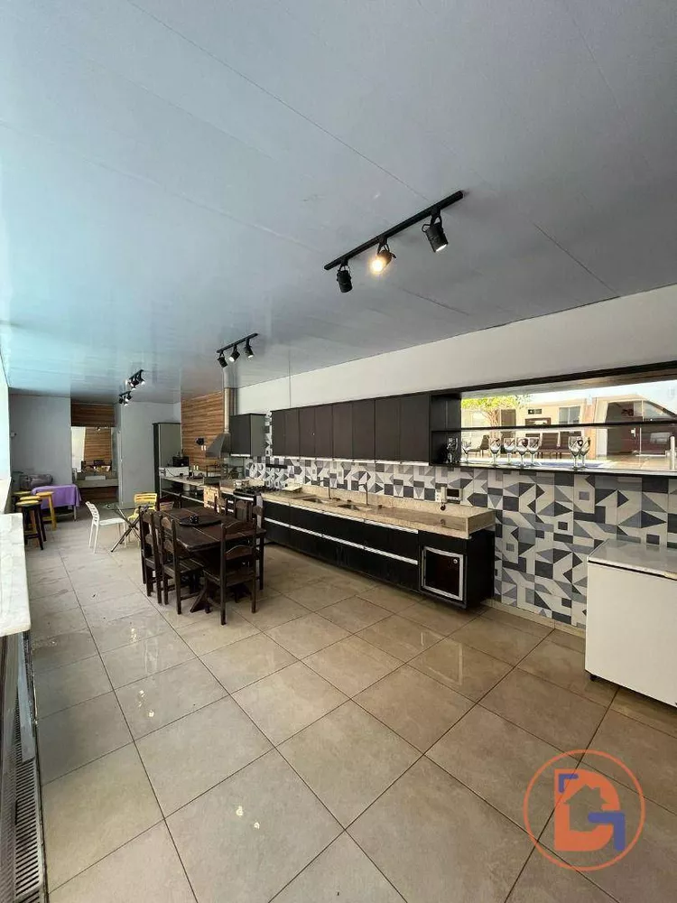 Casa, 6 quartos, 216 m² - Foto 73