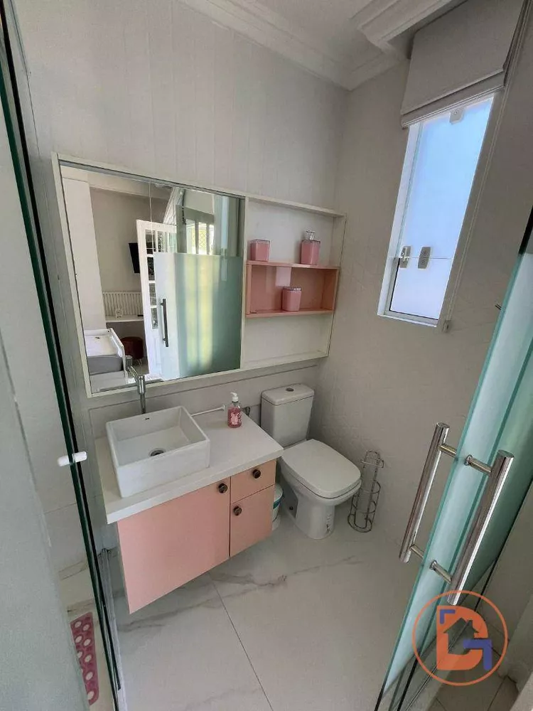 Casa, 6 quartos, 216 m² - Foto 31