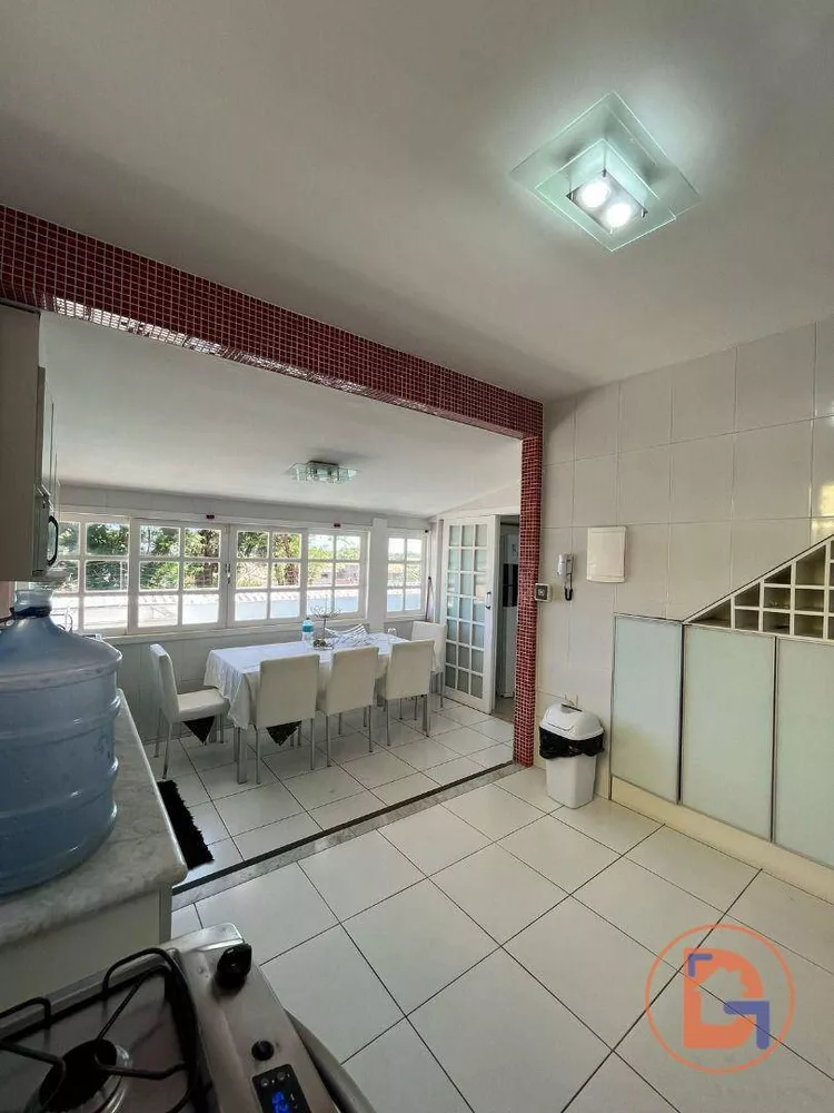 Casa, 6 quartos, 216 m² - Foto 18