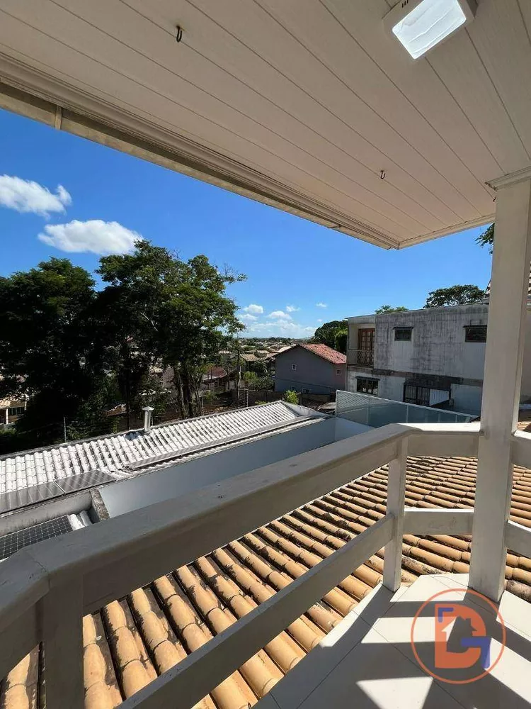 Casa, 6 quartos, 216 m² - Foto 11