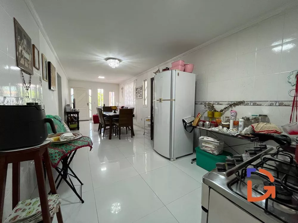 Casa, 5 quartos, 243 m² - Foto 8