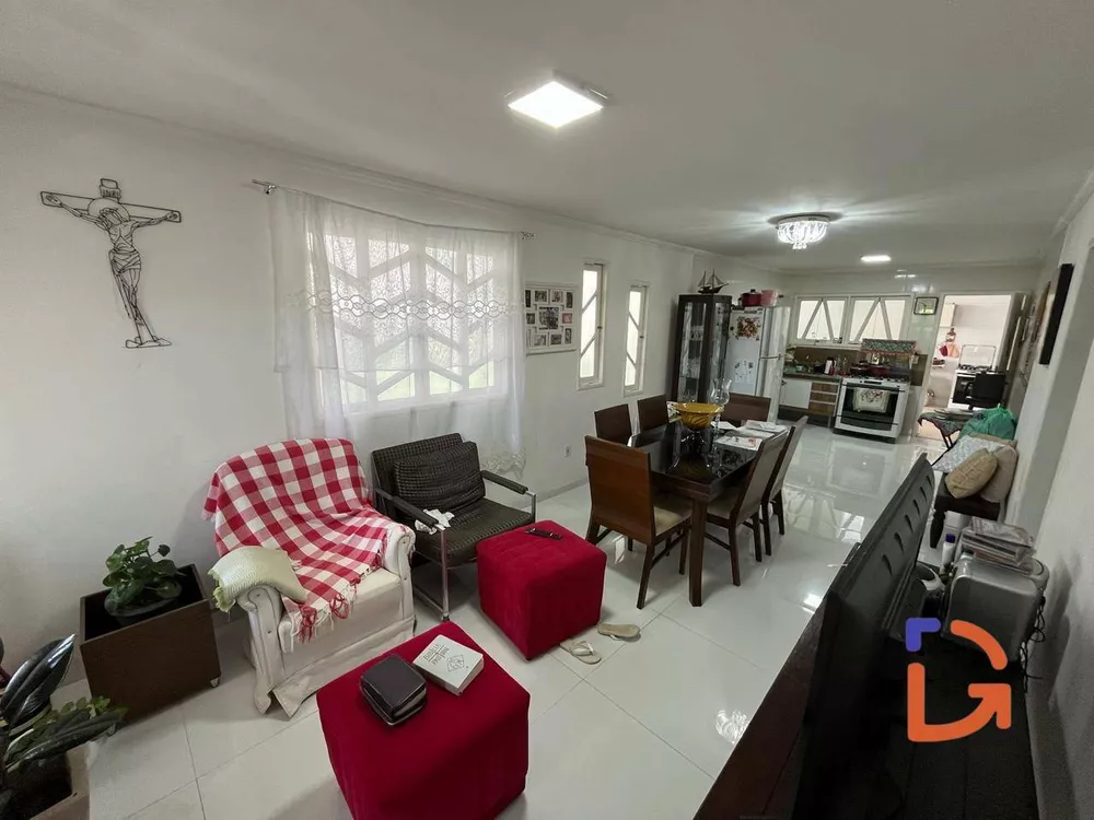 Casa, 5 quartos, 243 m² - Foto 10