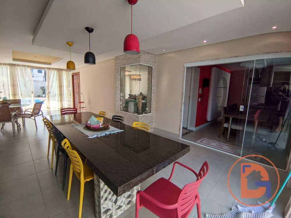 Casa, 4 quartos, 220 m² - Foto 10