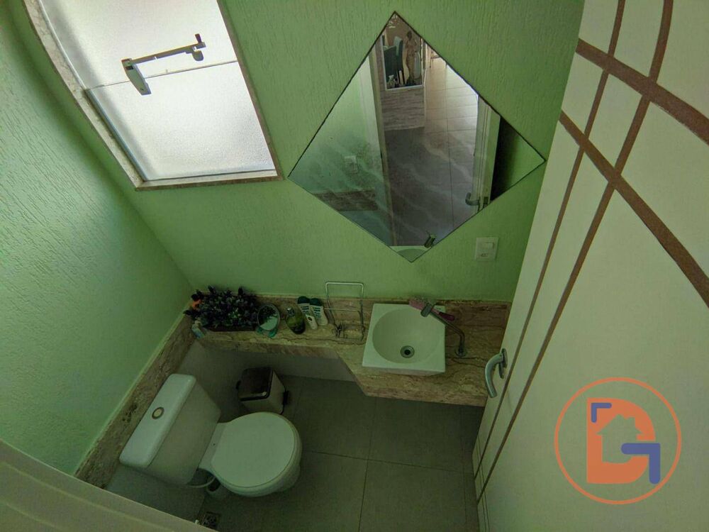 Casa à venda com 4 quartos, 220m² - Foto 11