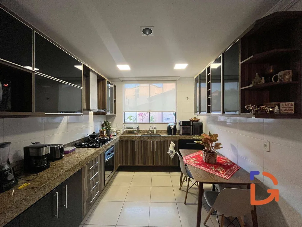 Casa, 3 quartos, 174 m² - Foto 14