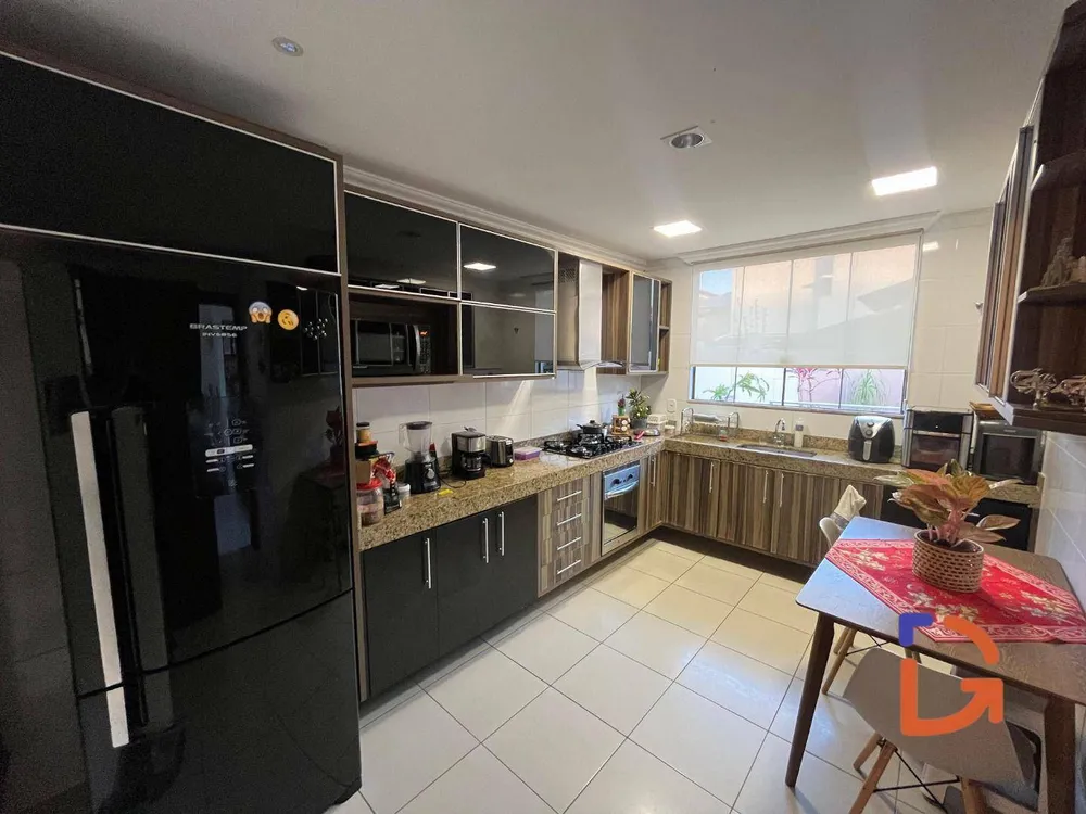 Casa, 3 quartos, 174 m² - Foto 13