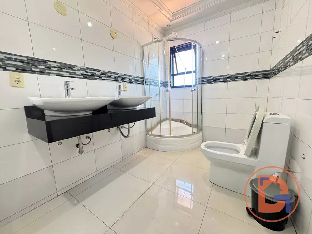 Casa, 3 quartos, 195 m² - Foto 11