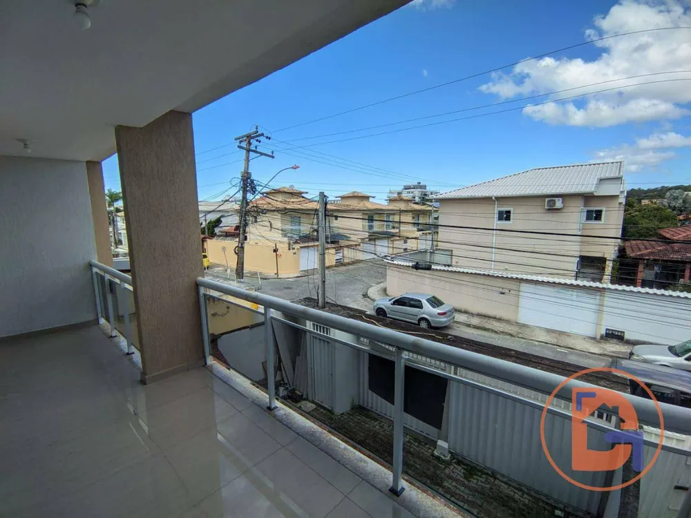 Casa, 4 quartos, 210 m² - Foto 1