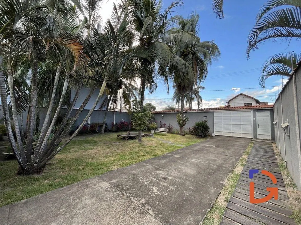 Casa, 4 quartos, 233 m² - Foto 9