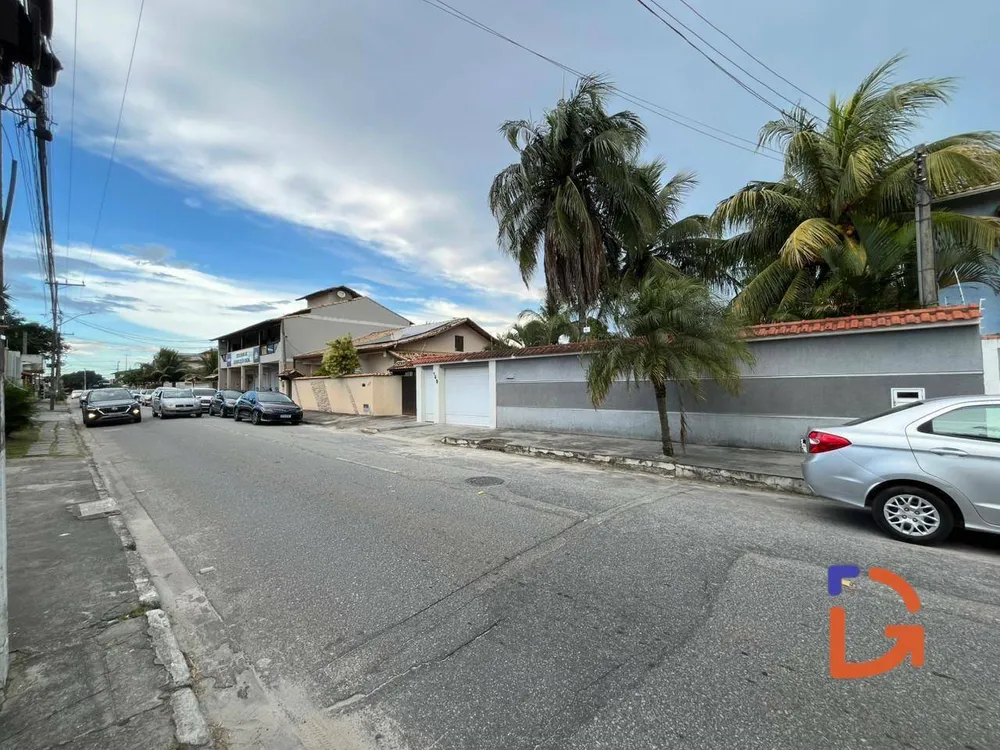 Casa, 4 quartos, 233 m² - Foto 2