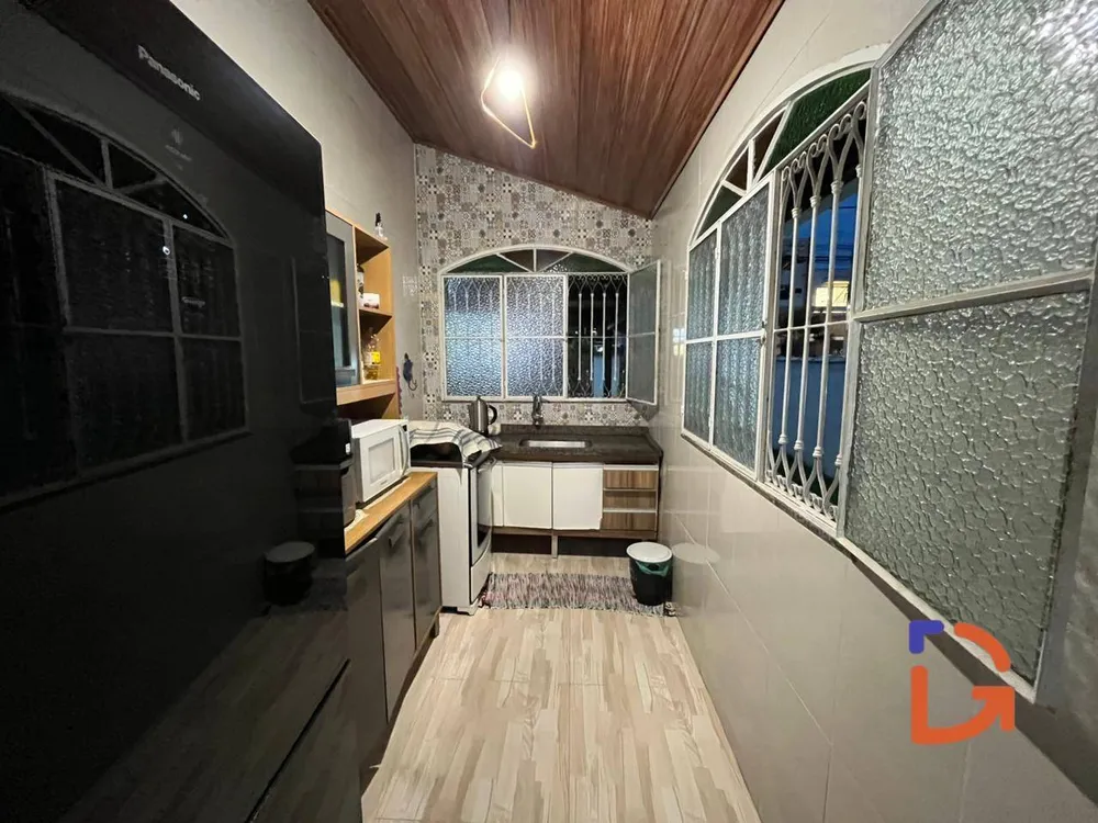 Casa, 3 quartos, 271 m² - Foto 8