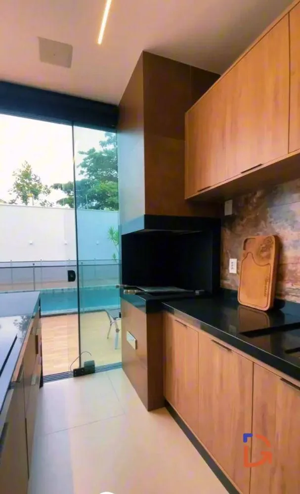 Casa, 4 quartos, 252 m² - Foto 14