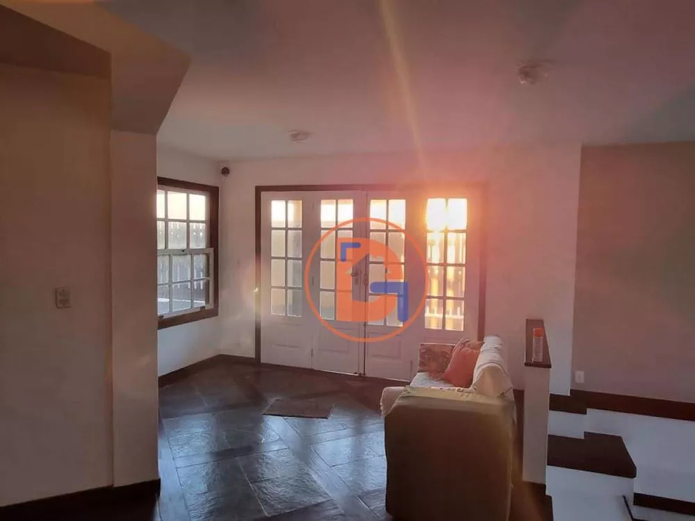 Casa, 5 quartos, 318 m² - Foto 33
