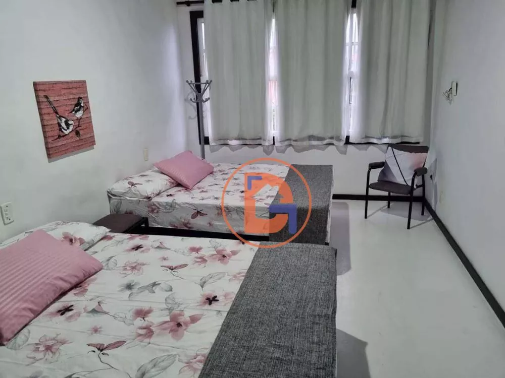 Casa, 5 quartos, 318 m² - Foto 47