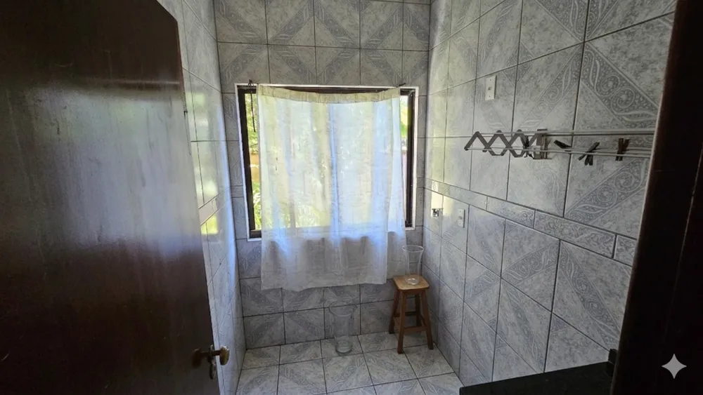 Casa, 4 quartos, 174 m² - Foto 2